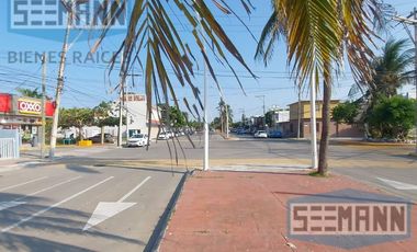 Terreno  en renta  en  Av. Costa Verde, Frente Av. Isabel la Catolica Boca de Rio, Veracruz.