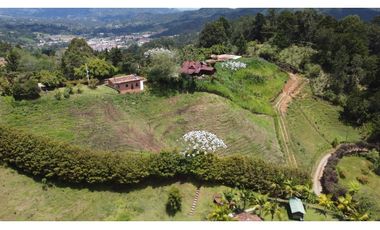 Venta finca en parcelación vía El Retiro a Montebello