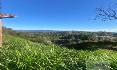 Venta finca en parcelación vía El Retiro a Montebello
