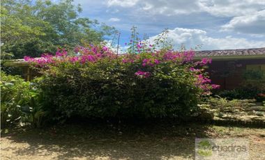 Venta finca en parcelación vía El Retiro a Montebello