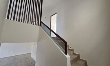 Casa en privada al norte de Mérida 4 habitaciones + Cuarto de Servicio