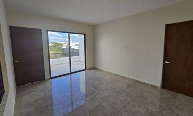 Casa en privada al norte de Mérida 4 habitaciones + Cuarto de Servicio