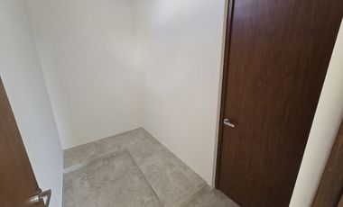 Casa en privada al norte de Mérida 4 habitaciones + Cuarto de Servicio