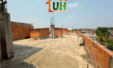 00620 - VENTA HOSPEDAJE YARINACOCHA - OPORTUNIDAD DE INVERSION