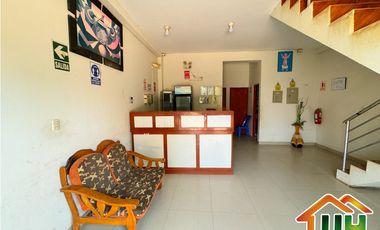 00620 - VENTA HOSPEDAJE YARINACOCHA - OPORTUNIDAD DE INVERSION