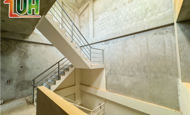 00620 - VENTA HOSPEDAJE YARINACOCHA - OPORTUNIDAD DE INVERSION