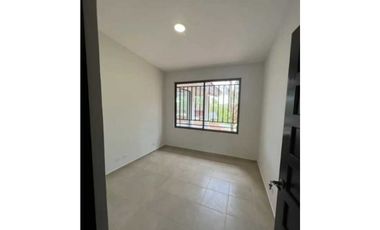 ALQUILO CASA EN LA CHORRERA EL ARADO BRISAS DE LOS LAGOS 3R