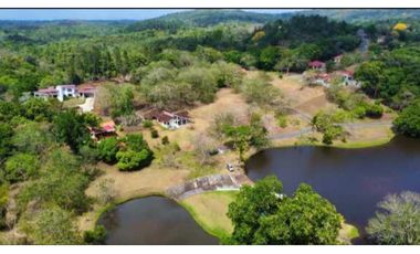 ALQUILO CASA EN LA CHORRERA EL ARADO BRISAS DE LOS LAGOS 3R