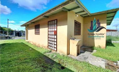 VENDO CASA DE BARRIADA EN BAGALA