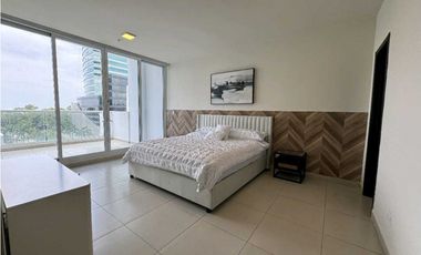 ALQUILER APARTAMENTO AMOBLADO  DEL ESTE COUNTRY CLUB CON TERRAZA
