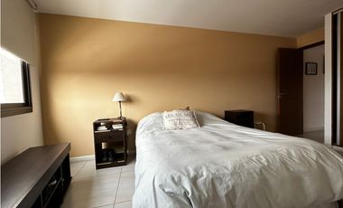 VENDE DUPLEX DE CATEFGORIA EN GODOY CRUZ