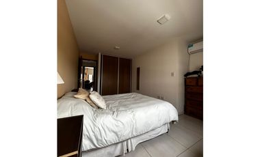 VENDE DUPLEX DE CATEFGORIA EN GODOY CRUZ