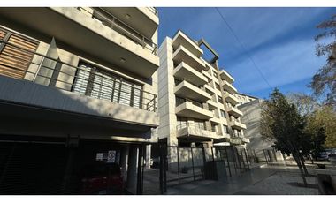VENDE DUPLEX DE CATEFGORIA EN GODOY CRUZ