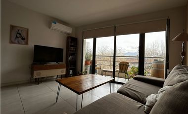 VENDE DUPLEX DE CATEFGORIA EN GODOY CRUZ