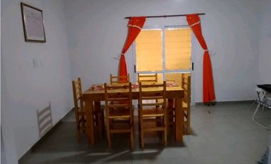 Impecable casa de 2 dormitorios a metros del Río, Colonia Benítez
