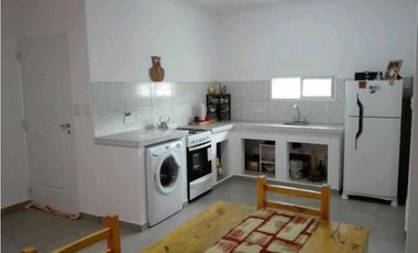 Impecable casa de 2 dormitorios a metros del Río, Colonia Benítez