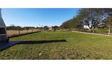 Impecable casa de 2 dormitorios a metros del Río, Colonia Benítez