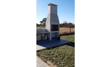 Impecable casa de 2 dormitorios a metros del Río, Colonia Benítez