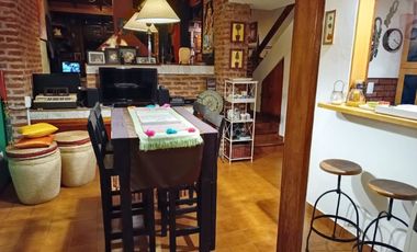 Dúplex en Venta en Parque Luro