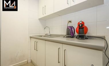 Local Comercial en Arriendo en Santo Domingo, metro Plaza de Armas