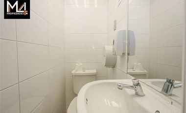 Local Comercial en Arriendo en Santo Domingo, metro Plaza de Armas