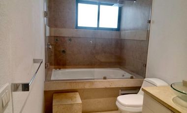 Departamento en planta baja con terraza en Paraíso Country Club