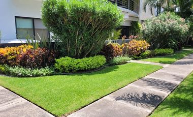 Departamento en planta baja con terraza en Paraíso Country Club