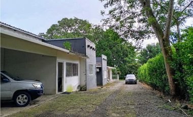 Ganga! Vendo hermoso duplex full amoblado con finos acabados en David