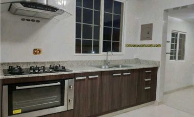 VENDO CASA EN ARRAIJAN JUAN DEMOTENES PH LAS VILLA LA PALMERA 4R