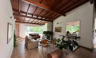 Casa en Arriendo Ubicado en Envigado Codigo 225