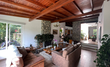 Casa en Arriendo Ubicado en Envigado Codigo 225