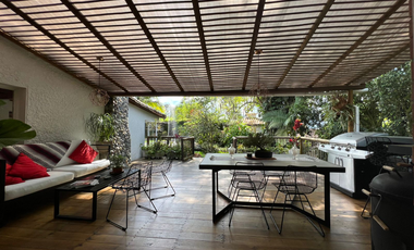 Casa en Arriendo Ubicado en Envigado Codigo 225