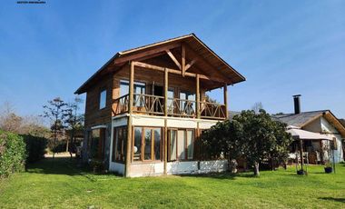 Venta Casa en Parcela de 8.000 m2 en Olmué