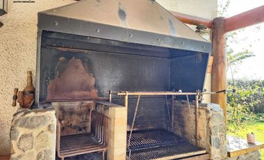 Venta Casa en Parcela de 8.000 m2 en Olmué