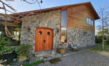 Venta Casa en Parcela de 8.000 m2 en Olmué