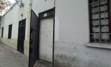 Terreno Construccion  en Venta en Casa Amplia de 320 m2 Rafael Sotomayor/Metro Cumming