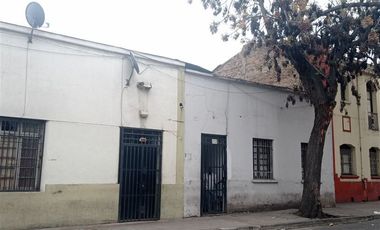 Terreno Construccion  en Venta en Casa Amplia de 320 m2 Rafael Sotomayor/Metro Cumming