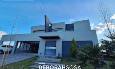Casa en  alquiler  anual-amoblada-a la laguna-escobar -san Sebastian-loma verde-