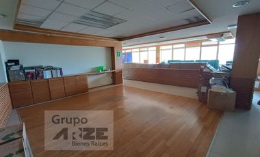 La mejor inversión en San Rafael, Edificio de 5 niveles mas terreno casi libre