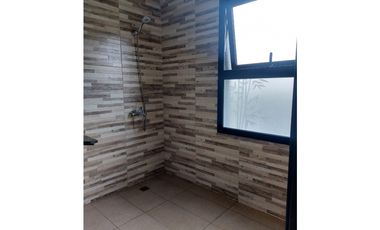 VENTA / CHALET 7 AMBIENTES PARQUE PISCINA / SIERRA DE LOS PADRES