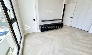 SKYHOMES / OCEAN REEF / VENTA