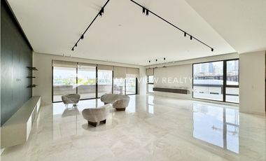 SKYHOMES / OCEAN REEF / VENTA