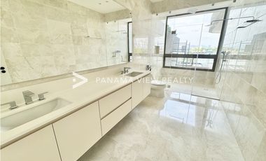 SKYHOMES / OCEAN REEF / VENTA