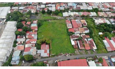 ALQUILER O VENTA TERRENO JUAN DIAZ 6800M2