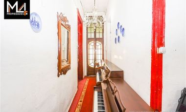 Casa en Venta en Santiago/ Matta Sur