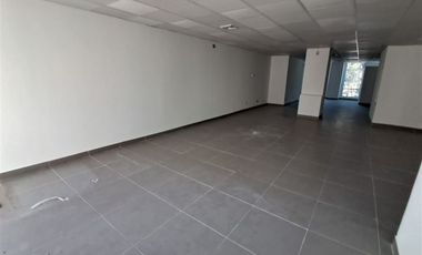 Local Comercial en Arriendo en Av. La Dehesa