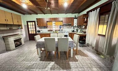 Casa en venta en Bernal Oeste