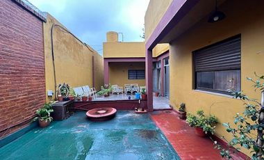 Casa en venta en Bernal Oeste