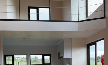 Casa en Venta en CASA MODERNA EN PARCELA CON ENTORNO PRIVILEGIADO / CONDOMINIO PUERTO VARAS