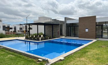 CASA PL EN PRIVADA CENNET GRAND